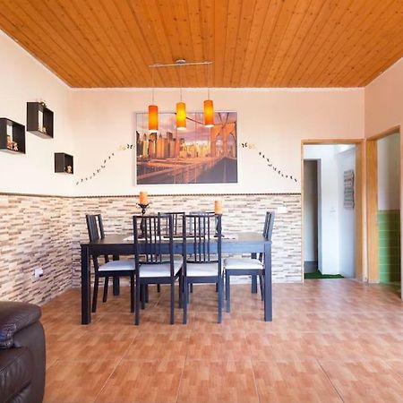 سان إيسيذرو Villa Blanca Tenerife - Complete House - Terrace And Bbq, 5 Minutes From The Beach And Airport المظهر الخارجي الصورة